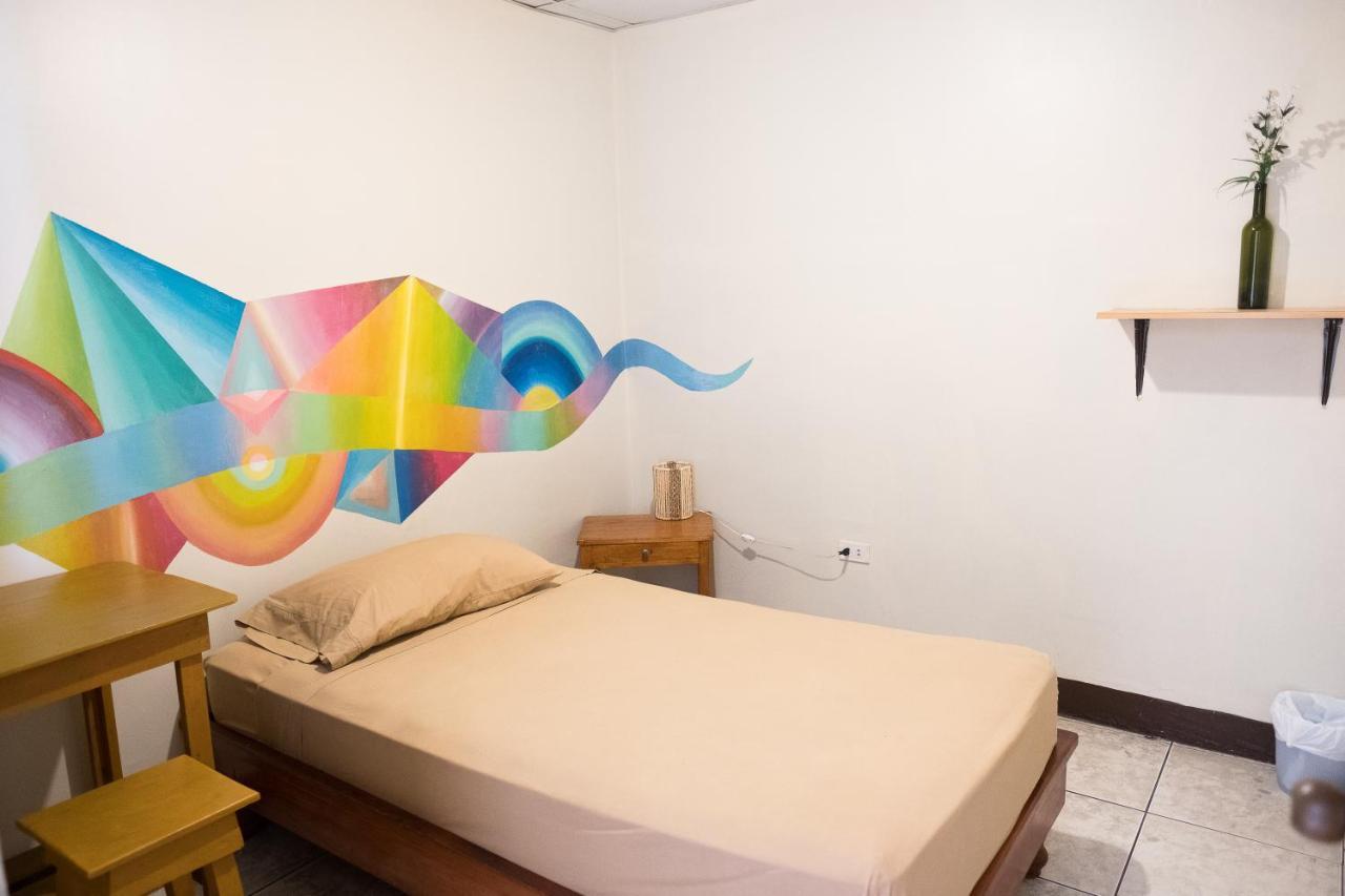 Hostel Nucapacha Guayaquil Esterno foto