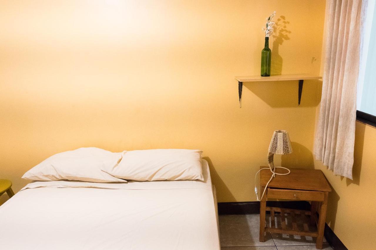 Hostel Nucapacha Guayaquil Esterno foto